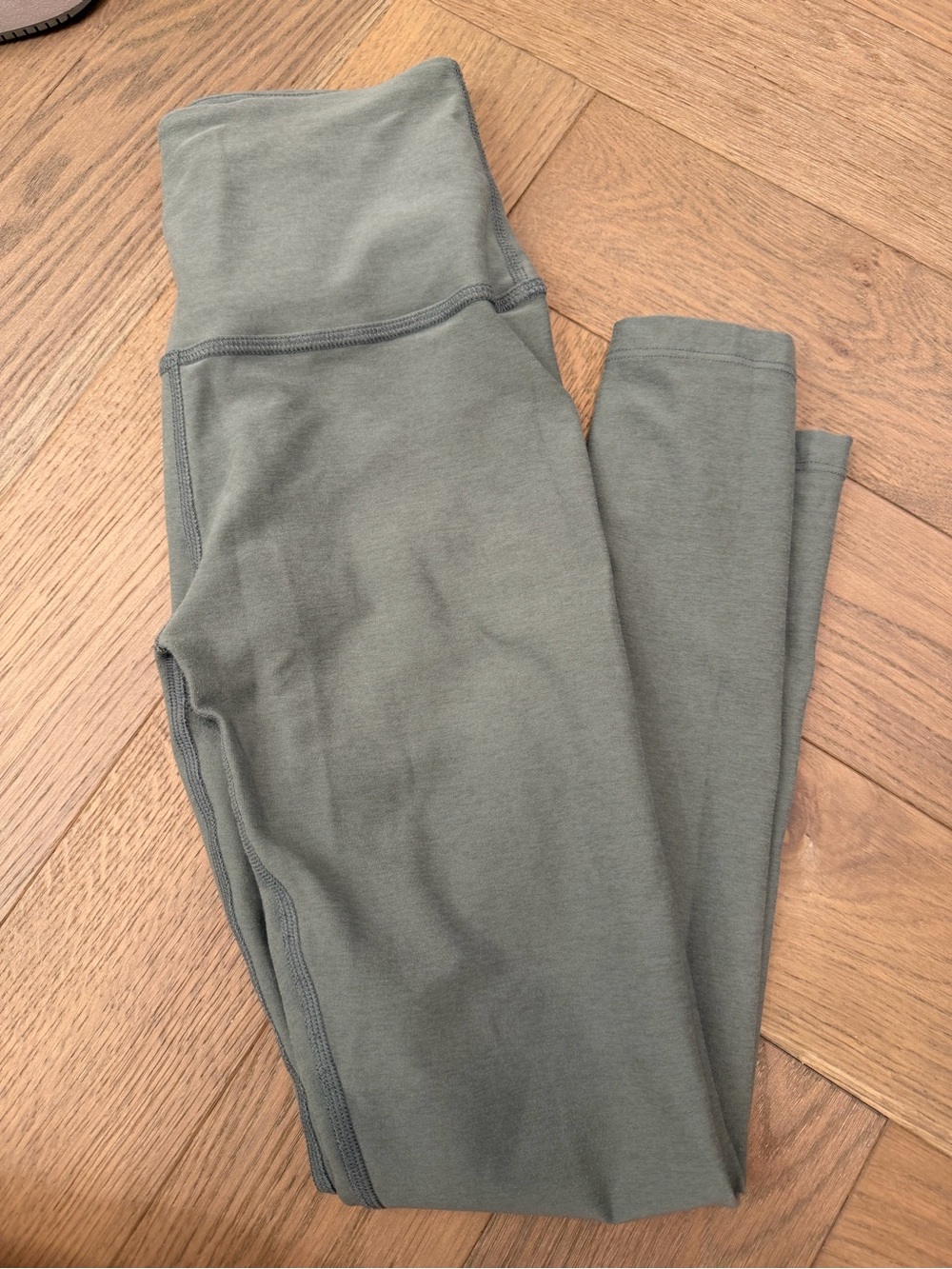 BEYOND YOGA LEGGINGS